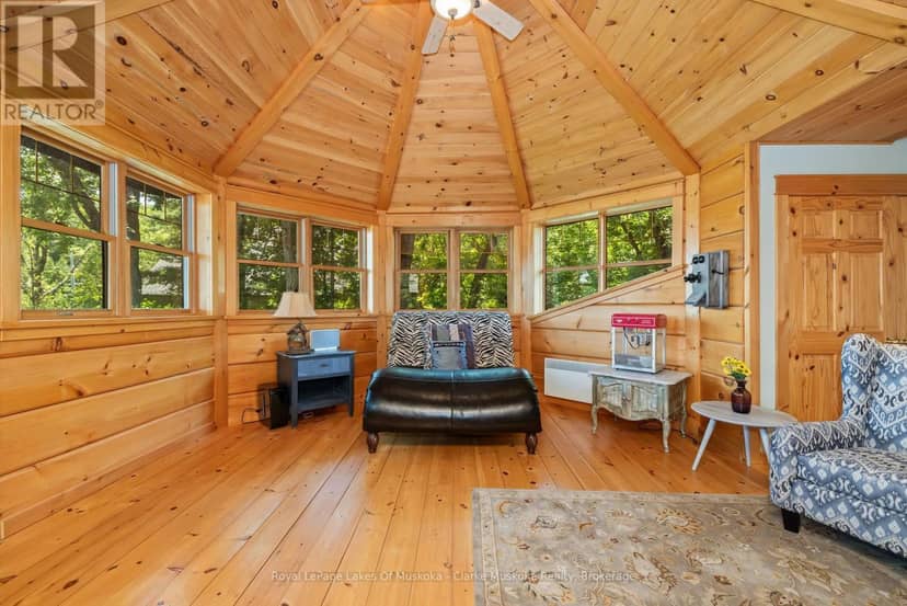 1040 7th Heaven Lane — photo 32 of 40