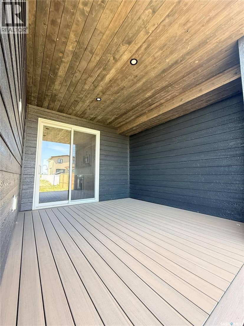 161 Delaet DRIVE — photo 15 of 37