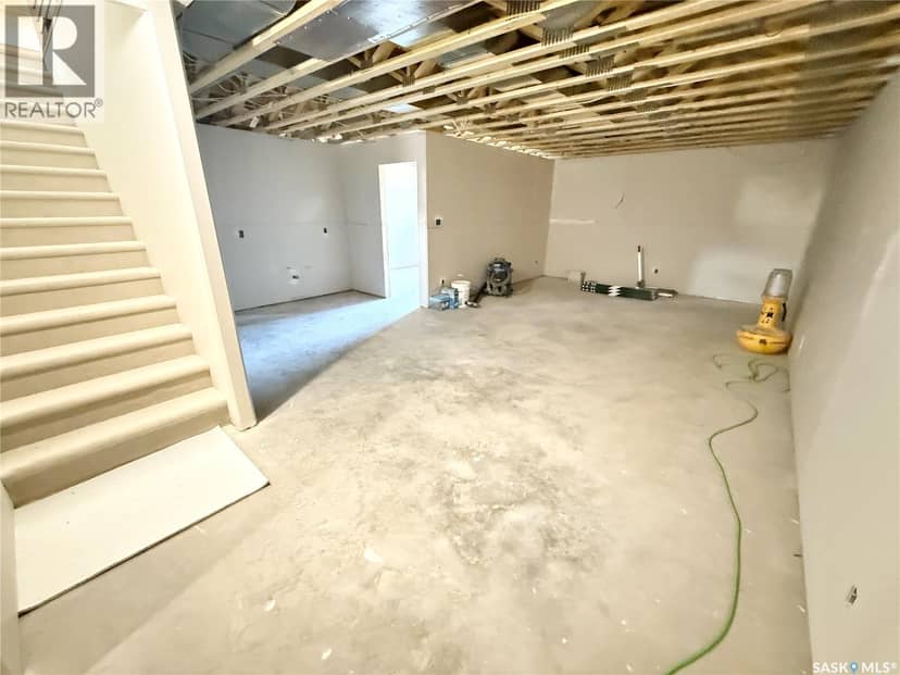 161 Delaet DRIVE — photo 26 of 37