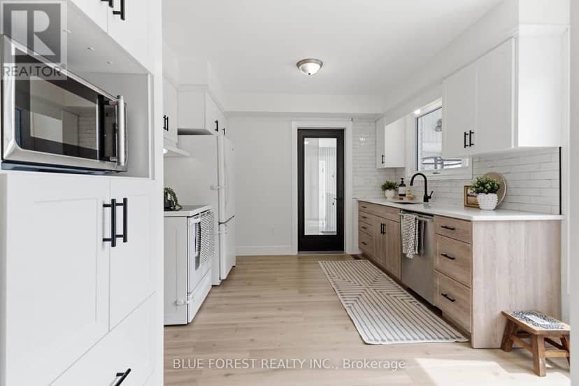 3629 Catherine Street — photo 11 of 40