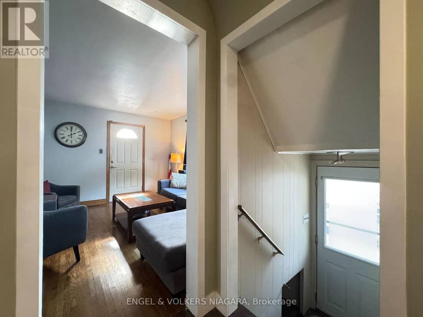 61 Hamilton Street — photo 20 of 40