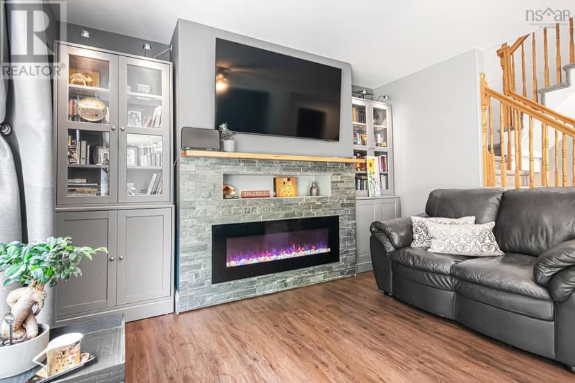 48 Gorsebud Close — photo 7 of 40