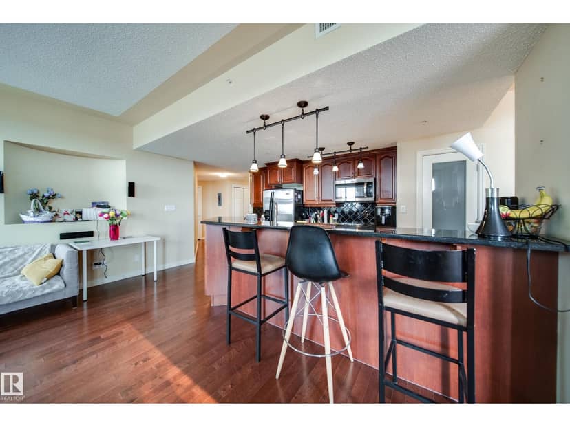 #1301 9020 Jasper Av NW, Edmonton, photo 5