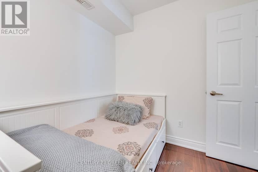 206 - 1479 Maple Avenue — photo 26 of 36