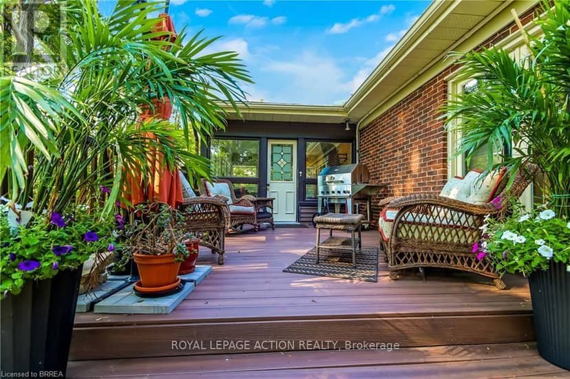 19 Oakley Road — photo 36 of 40
