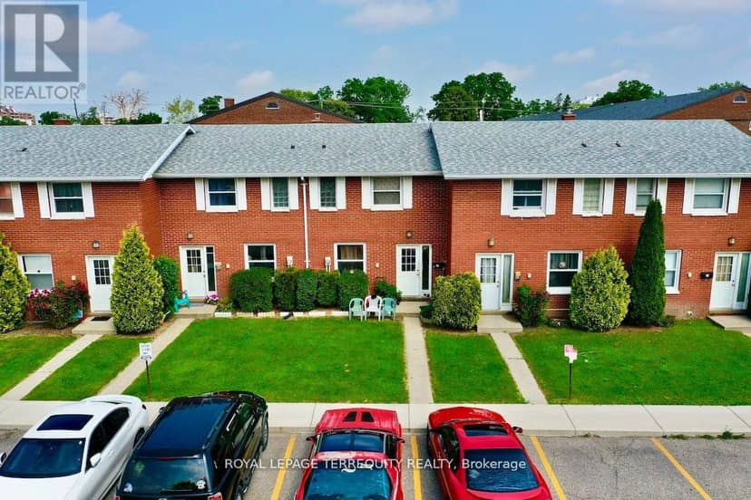 39 Orchard Place — photo 1 of 12