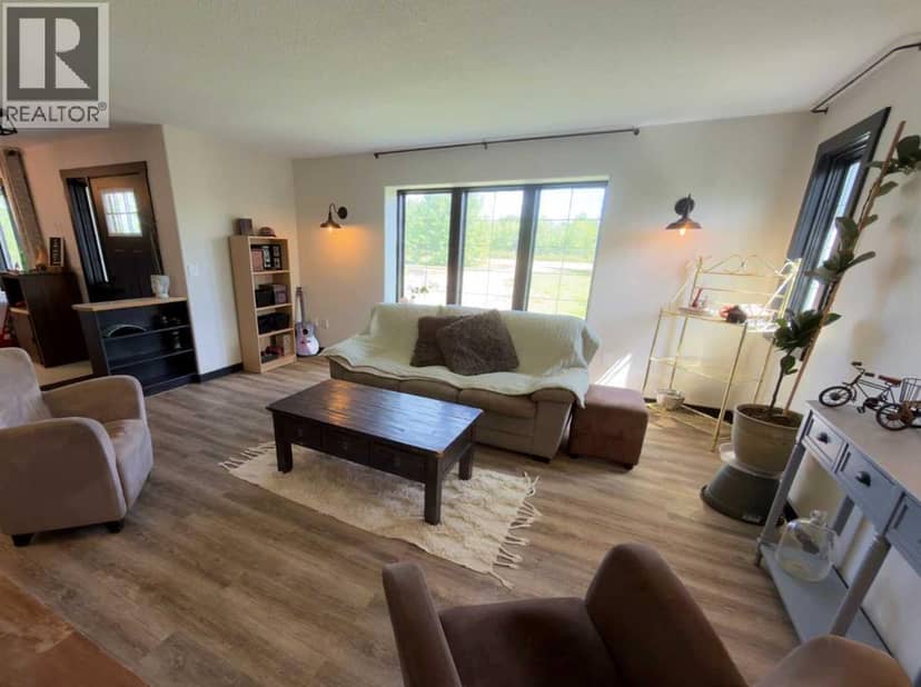 930036 232 Range Road, Rural Northern Lights, County of, photo 2