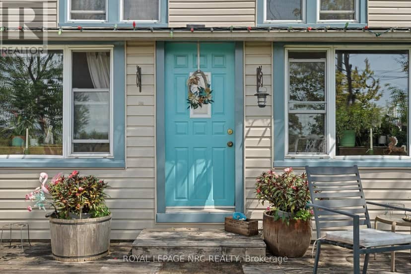 1010 Arthur Street — photo 3 of 40