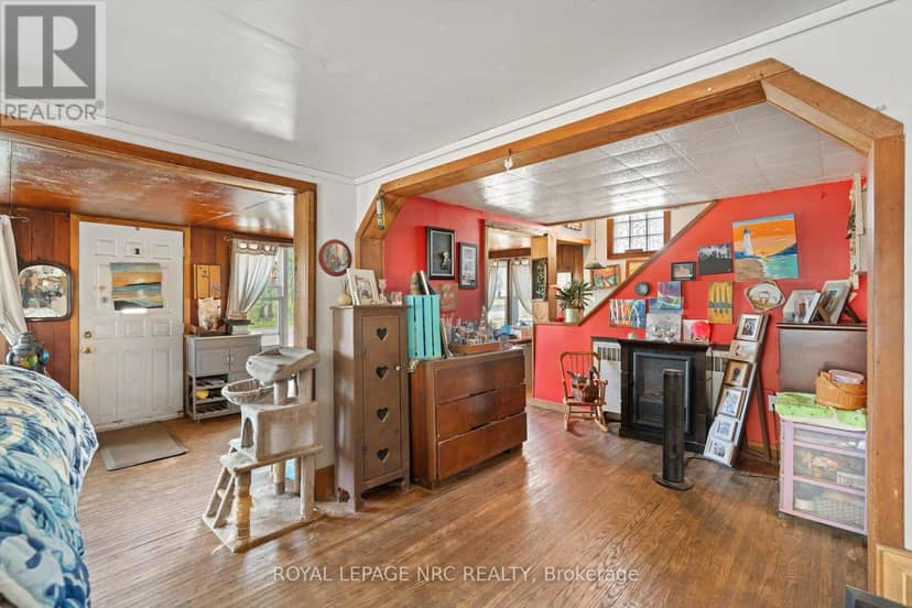 1010 Arthur Street — photo 9 of 40