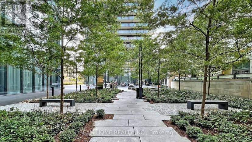 709 - 1080 Bay Street — photo 31 of 31