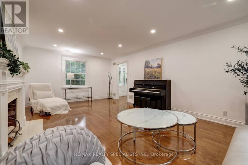 406 Christina Drive — photo 9 of 40