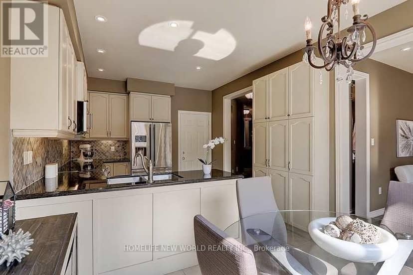 59 Albright Crescent — photo 14 of 29