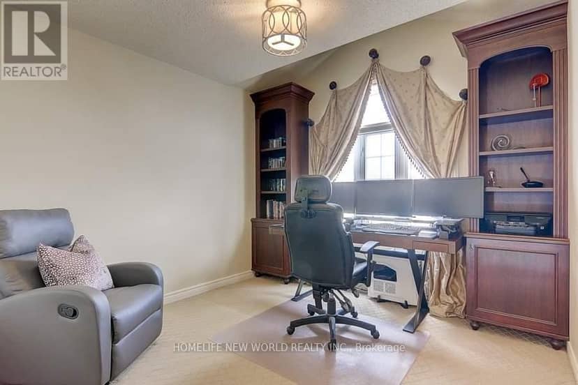 59 Albright Crescent — photo 18 of 29