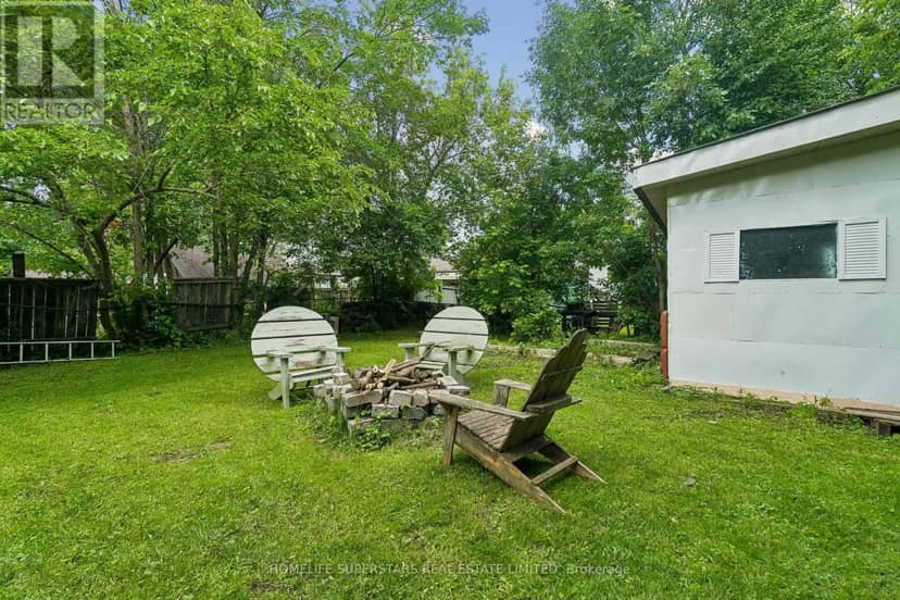 139 Cooks Bay Drive — photo 33 of 37