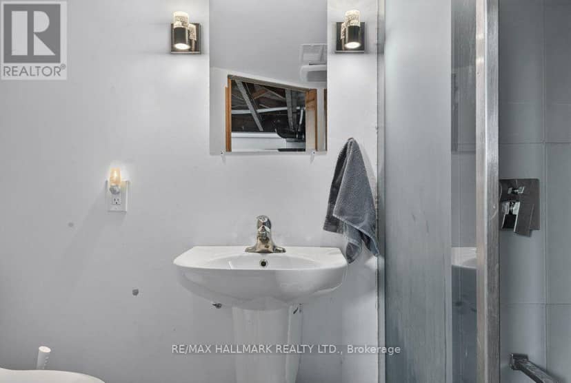 5331 Greenlane Road — photo 19 of 40