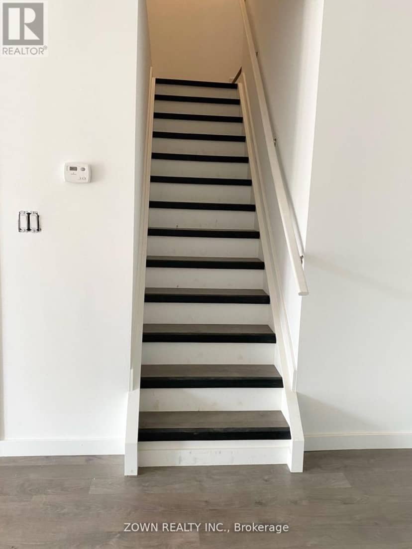 366 Chaffey Street — photo 11 of 15