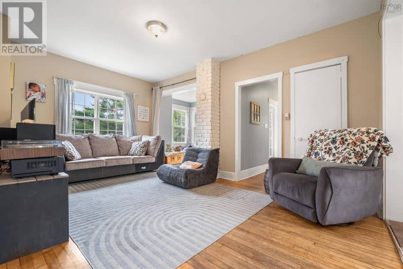 4253 East River West Side Road — photo 12 of 40