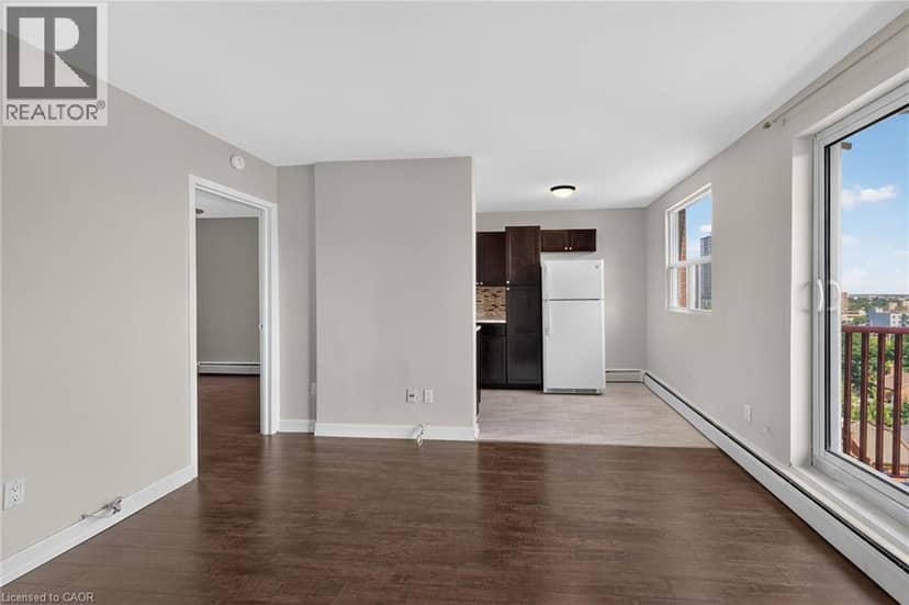141 CATHARINE Street S Unit# 1004 — photo 5 of 28