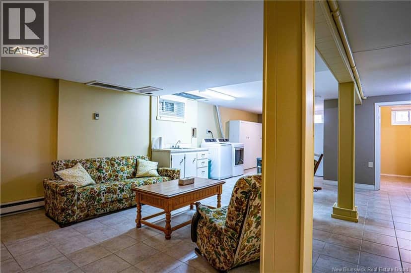 510 Gardiner Street — photo 28 of 40