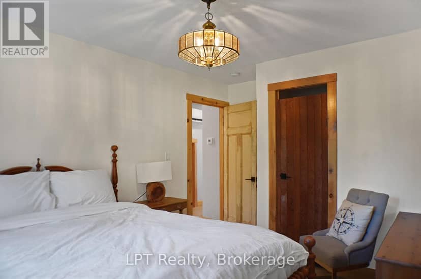 315 Shoreline Avenue — photo 31 of 40