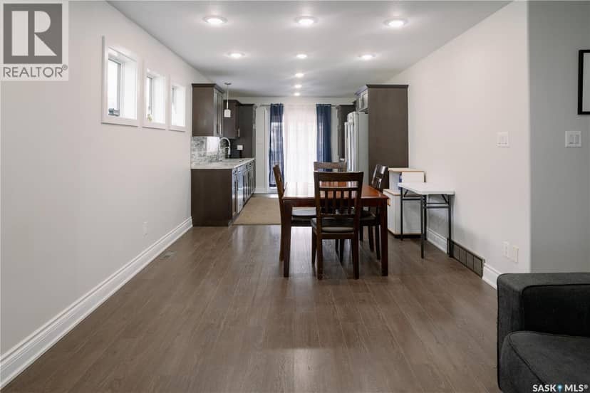 205 Reddekopp LANE — photo 7 of 33