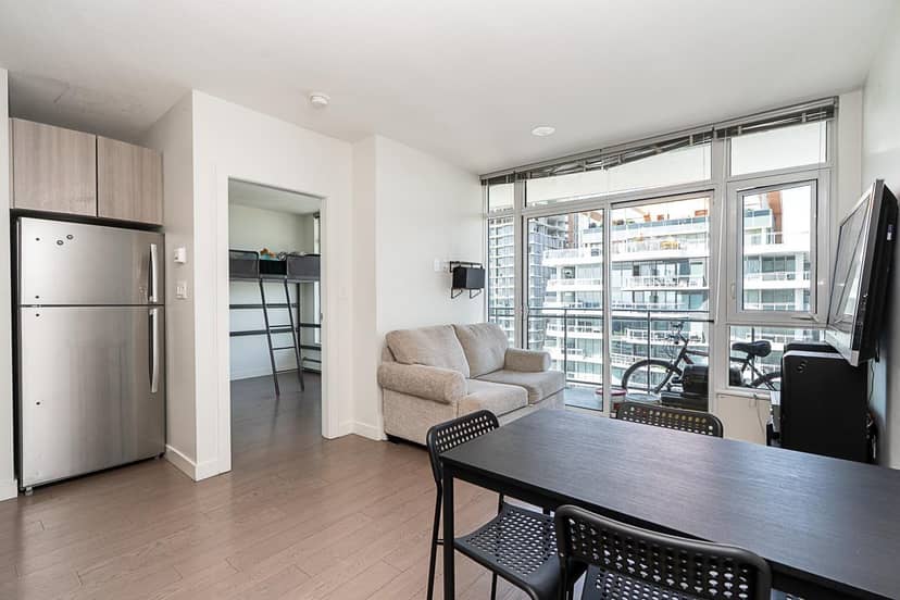 2302 13308 CENTRAL AVENUE, Surrey, photo 5