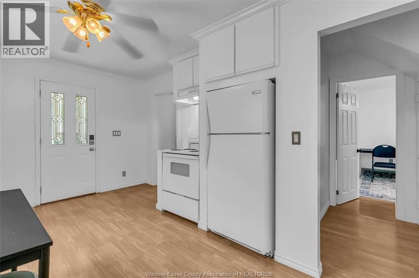 1176 California Avenue — photo 11 of 24