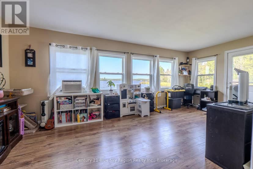 86 Bayview Drive — photo 17 of 40