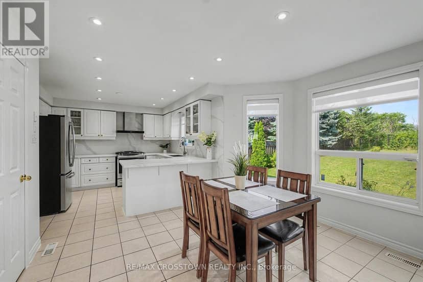 31 Logan Court — photo 10 of 40