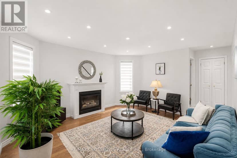 31 Logan Court — photo 8 of 40