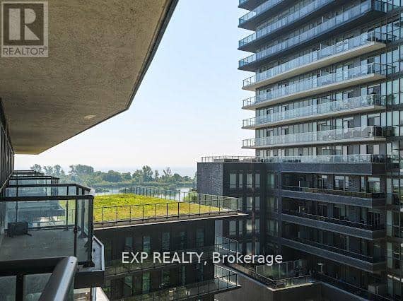 602 - 39 Annie Craig Drive — photo 23 of 40