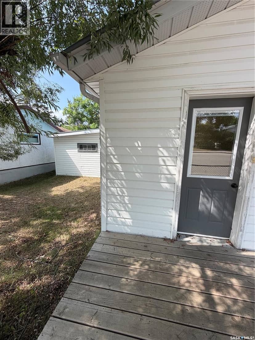 537 Churchill STREET, Hudson Bay, photo 3