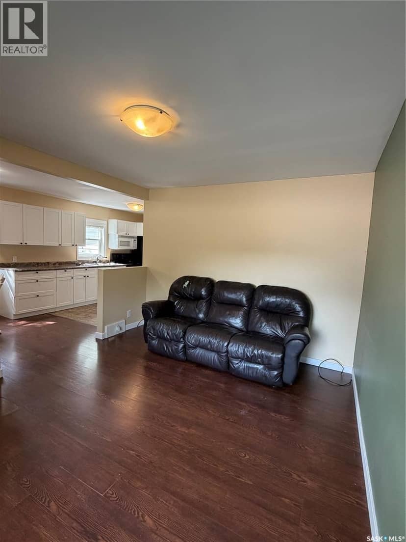 537 Churchill STREET, Hudson Bay, photo 6
