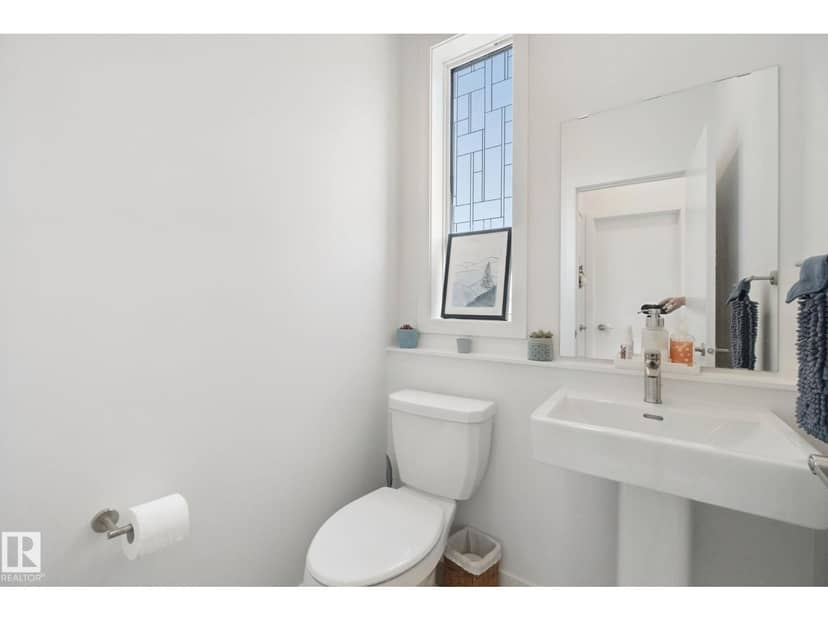 409 32 ST SW — photo 18 of 40