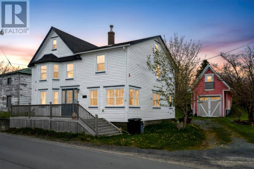 9 Bareneed Road — photo 1 of 40
