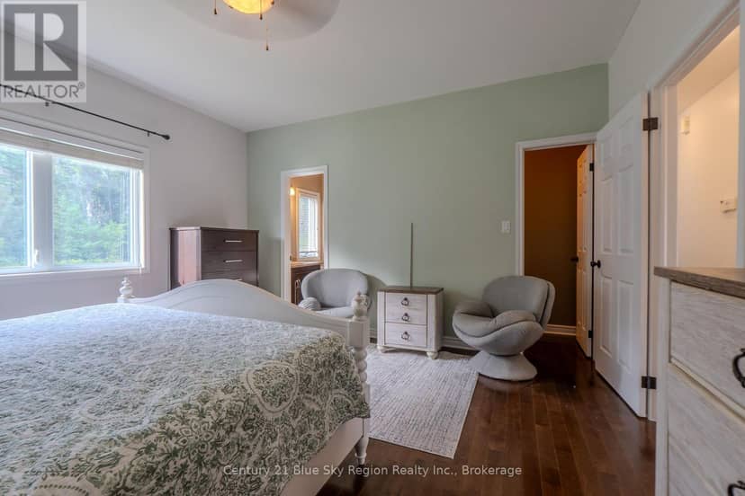 24 Osprey Crescent — photo 16 of 36