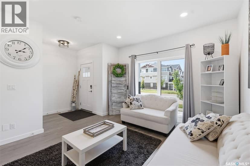 520 Brighton GATE — photo 7 of 40