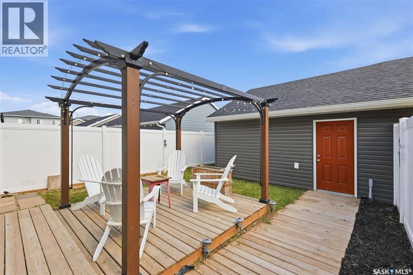520 Brighton GATE — photo 35 of 40
