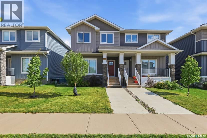 520 Brighton GATE — photo 1 of 40