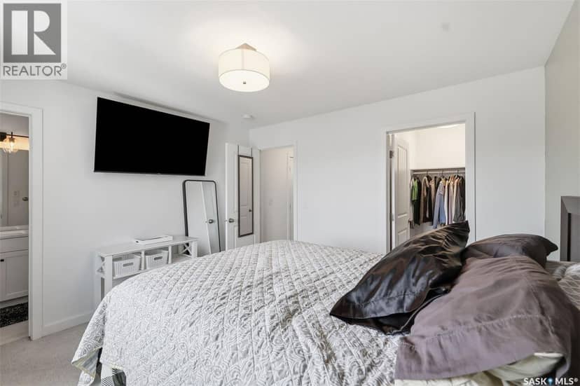 520 Brighton GATE — photo 18 of 40
