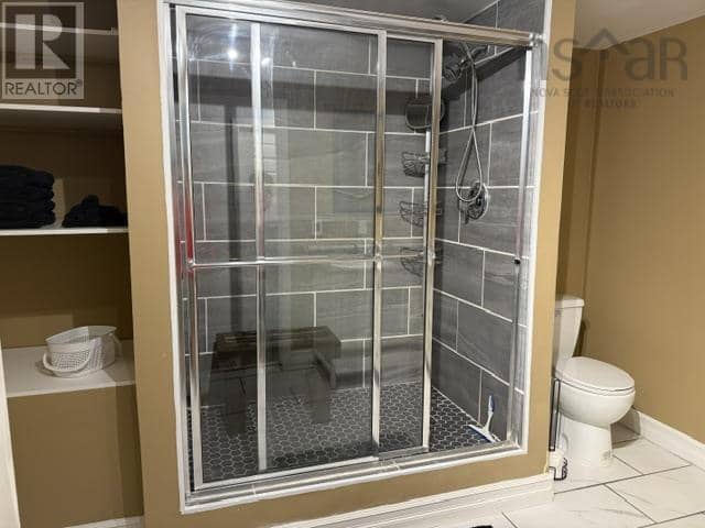 254 Hollingsworth Drive — photo 22 of 35