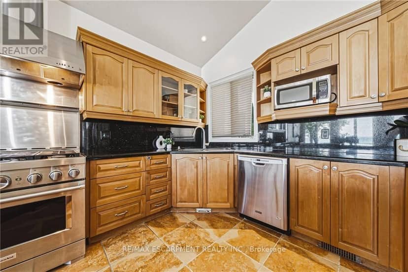 511 Glover Road, Hamilton, photo 7