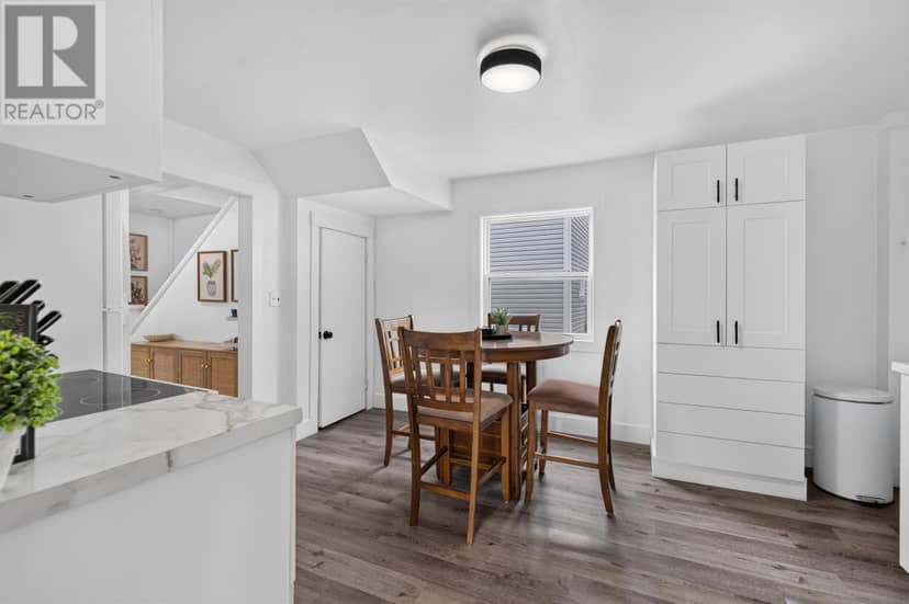 361 Kent Street — photo 26 of 40