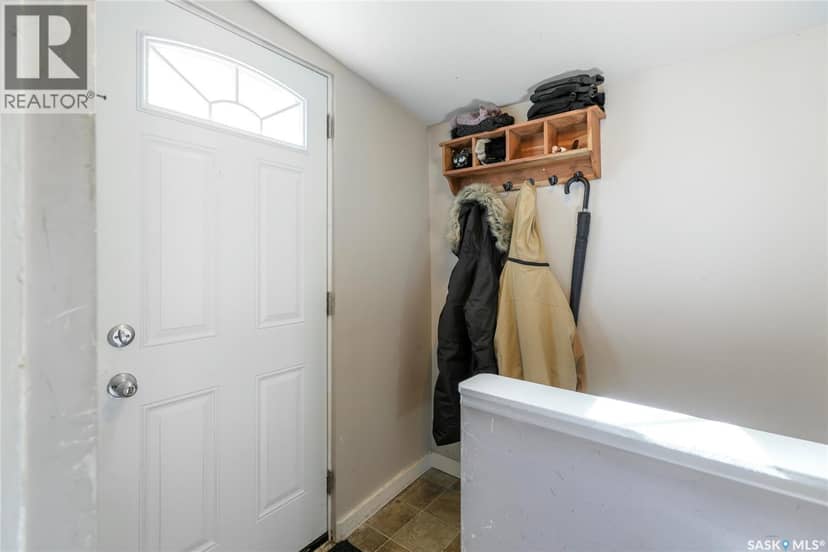 1438 Connaught STREET — photo 16 of 21