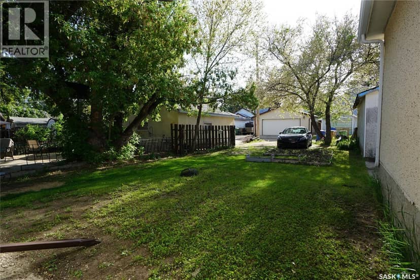 1438 Connaught STREET — photo 20 of 21