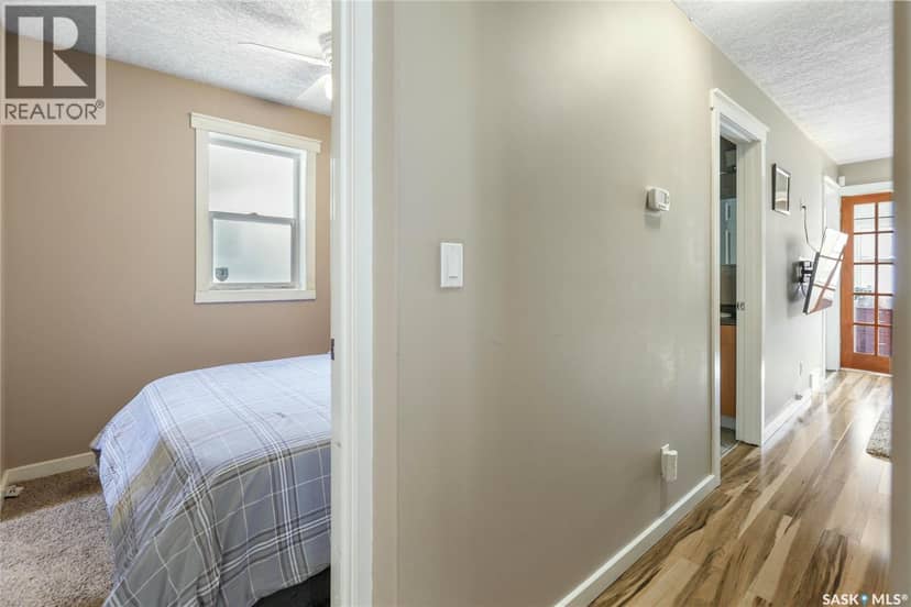 1438 Connaught STREET — photo 9 of 21