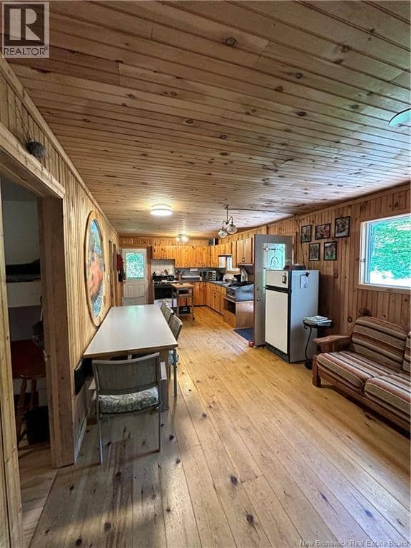 159 West Valley Road — photo 7 of 40