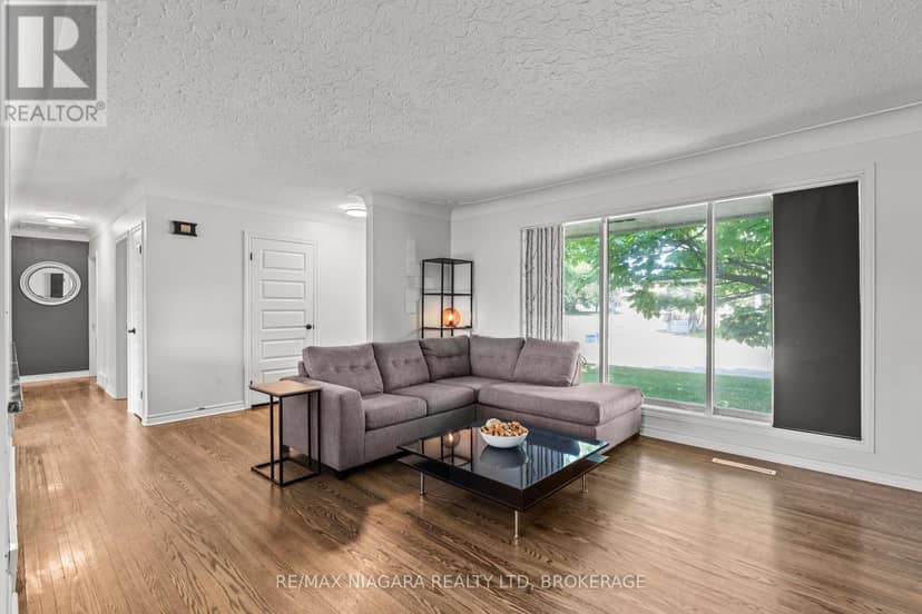67 Maple Park Drive — photo 8 of 36