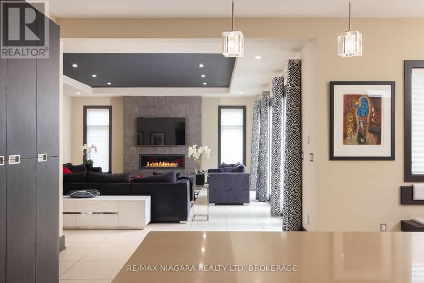 362 Niagara Boulevard — photo 18 of 40