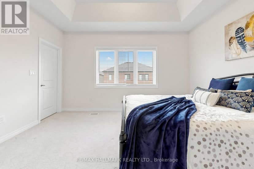 19 Conarty Crescent — photo 29 of 40